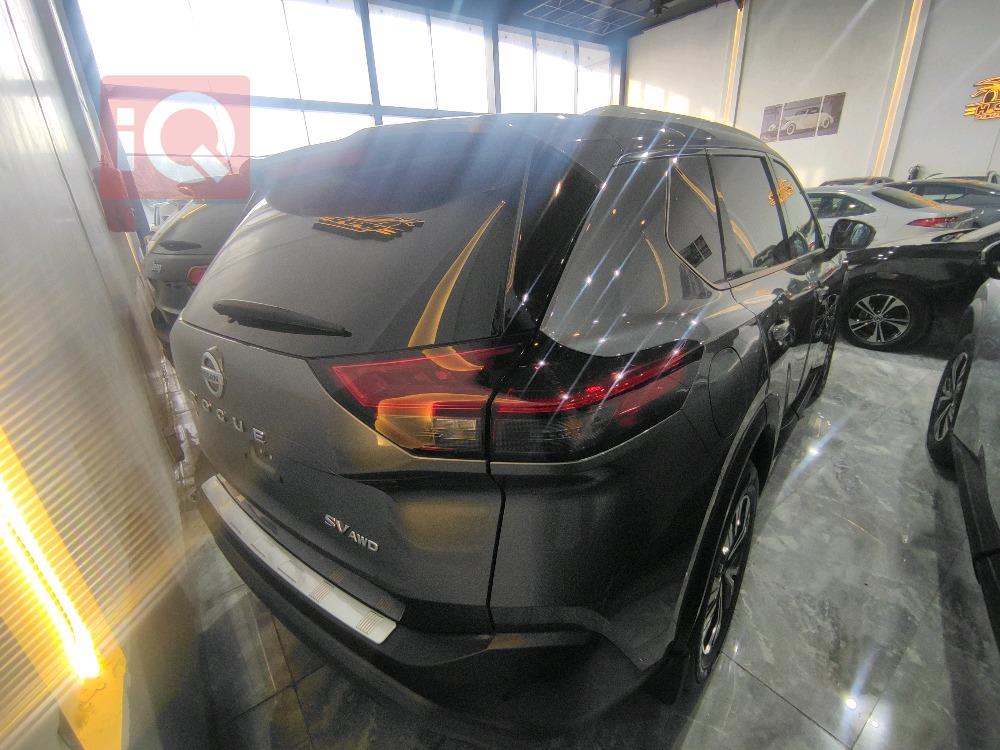 Nissan Rogue